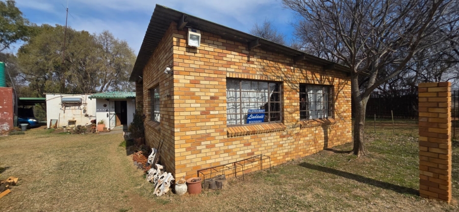 7 Bedroom Property for Sale in Potchefstroom Rural North West